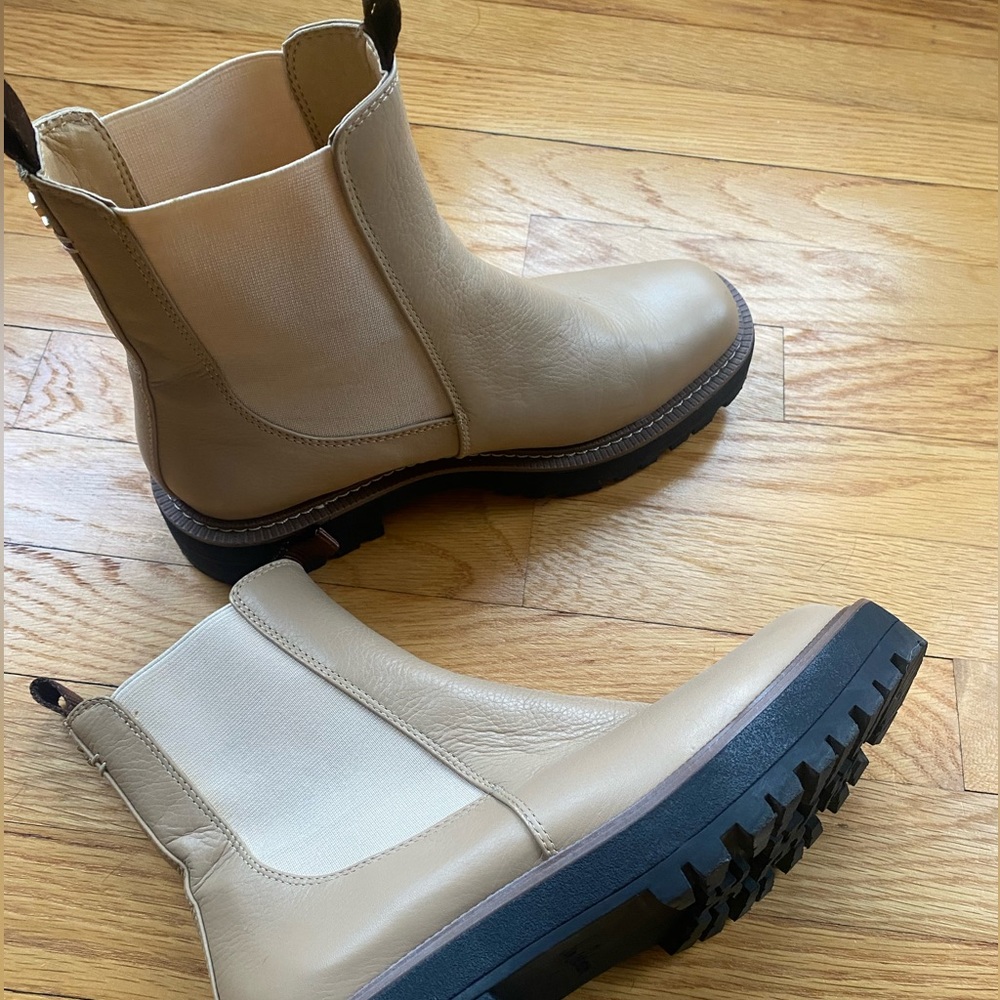 Sam Edelman Laguna Chelsea Boot